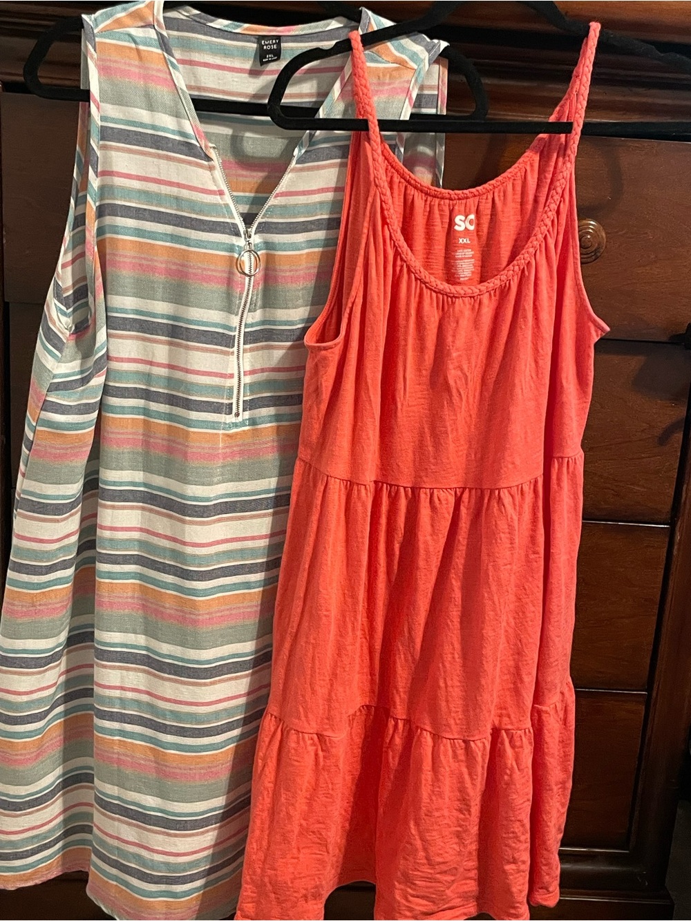 Lot 2x sleeveless dresses So Emory rose coral knit strap stripe shift zipper